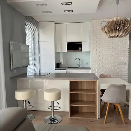 Stylish With Ac & Balcony * Poznan